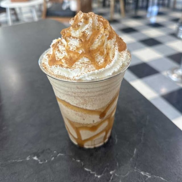 Cinnamon Roll Latte.